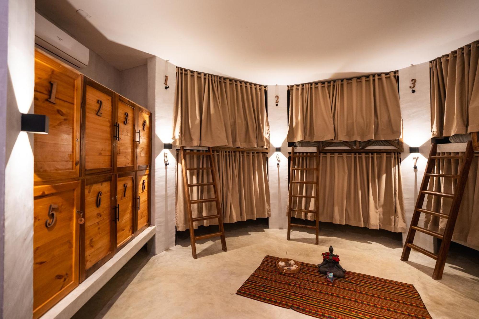 Samana Leisy'S Garden Hostel & Rooms מראה חיצוני תמונה